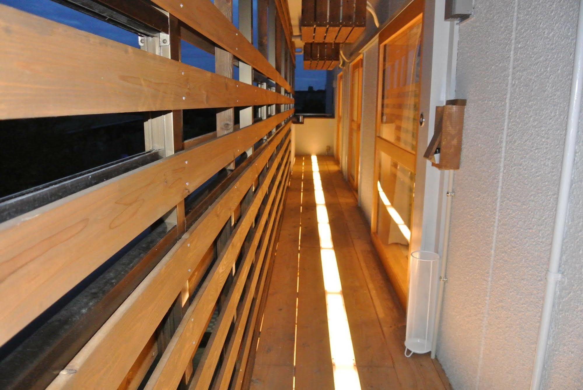Backpackers Hotel NOOSA JAPAN in Takatsuki Tonda Buitenkant foto