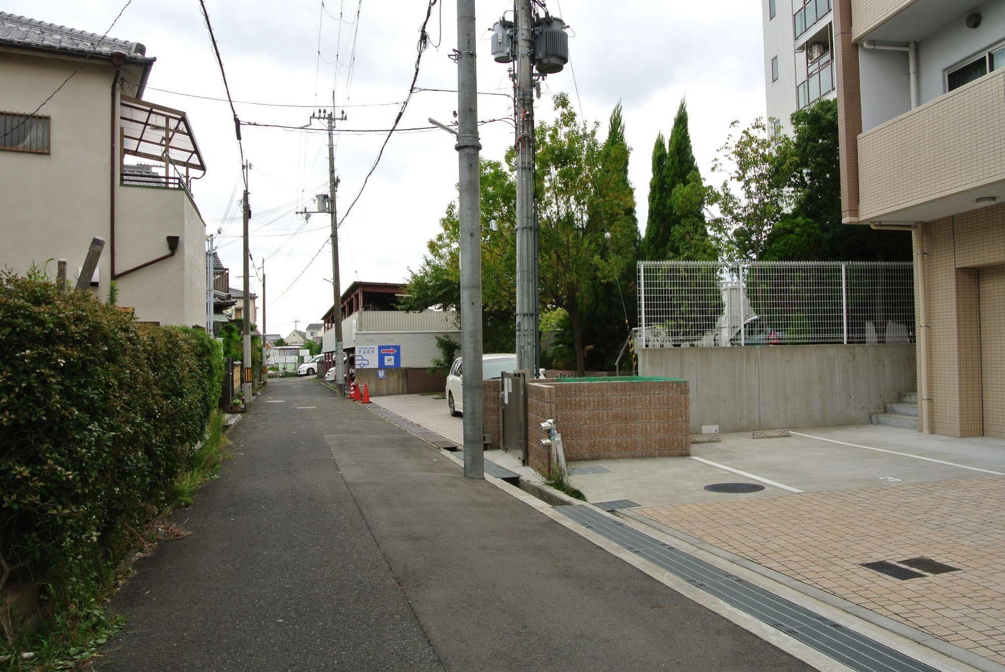 Backpackers Hotel NOOSA JAPAN in Takatsuki Tonda Buitenkant foto